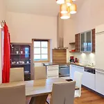 Apartment Neulendtnerhof Mettmach