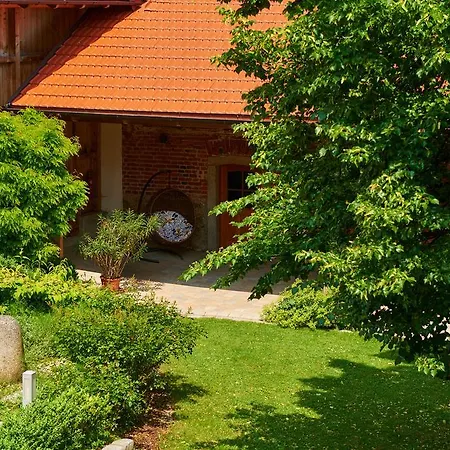 Διαμέρισμα Neulendtnerhof